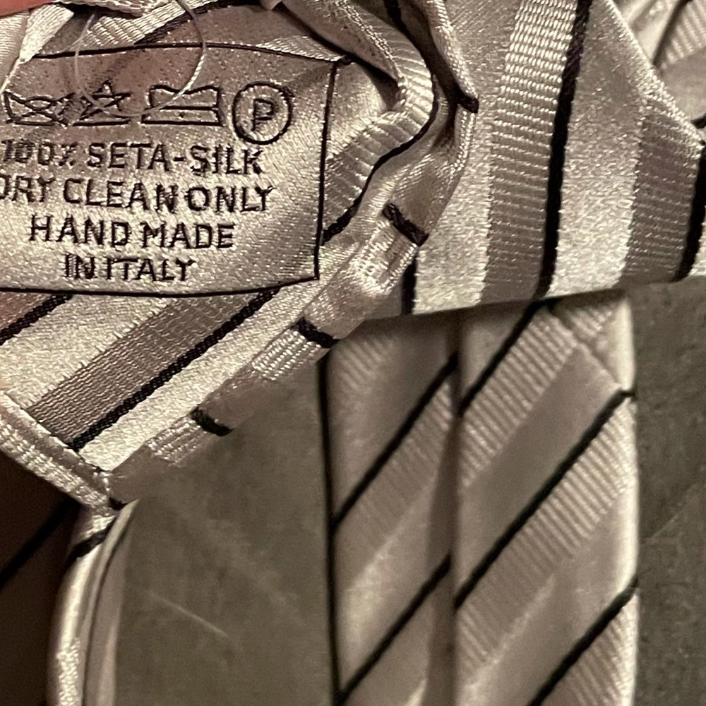 Brioni Striped Tie - Picture 4 of 4